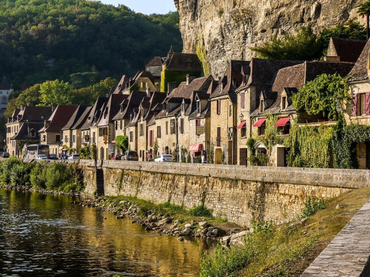 Hotel Le Chevalier Bleu Monpazier Eksteriør billede