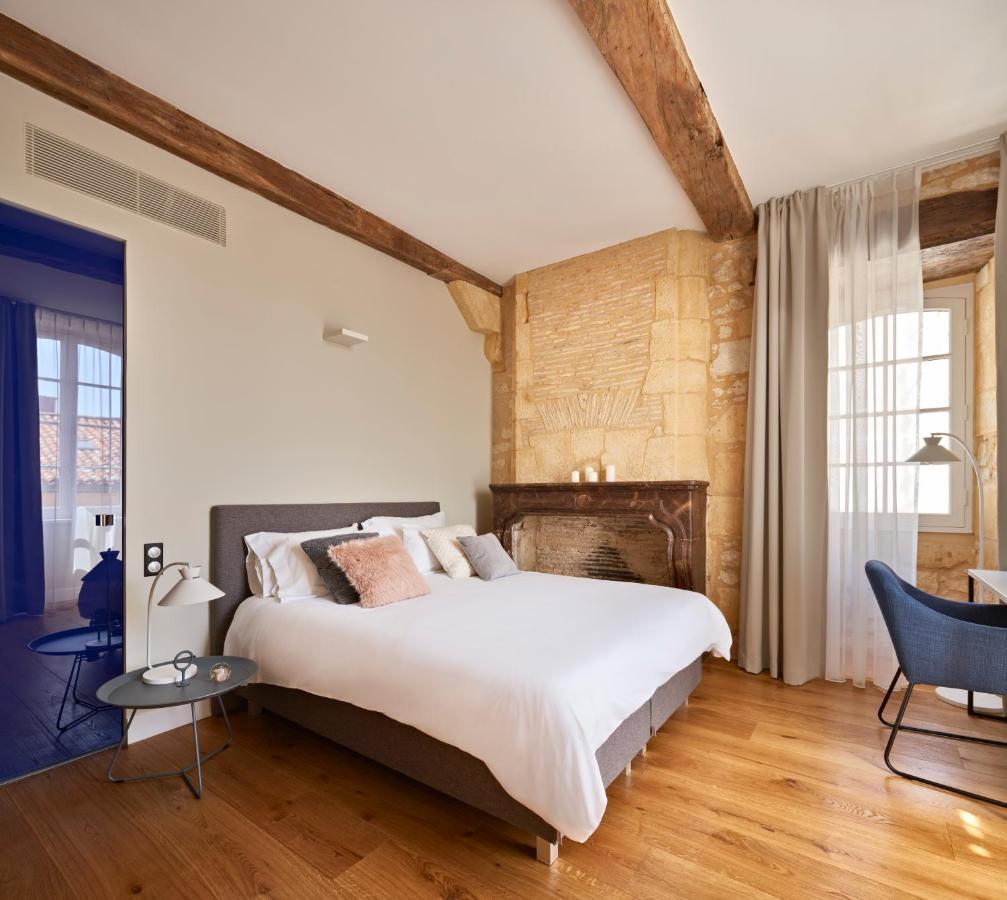 Hotel Le Chevalier Bleu Monpazier Eksteriør billede